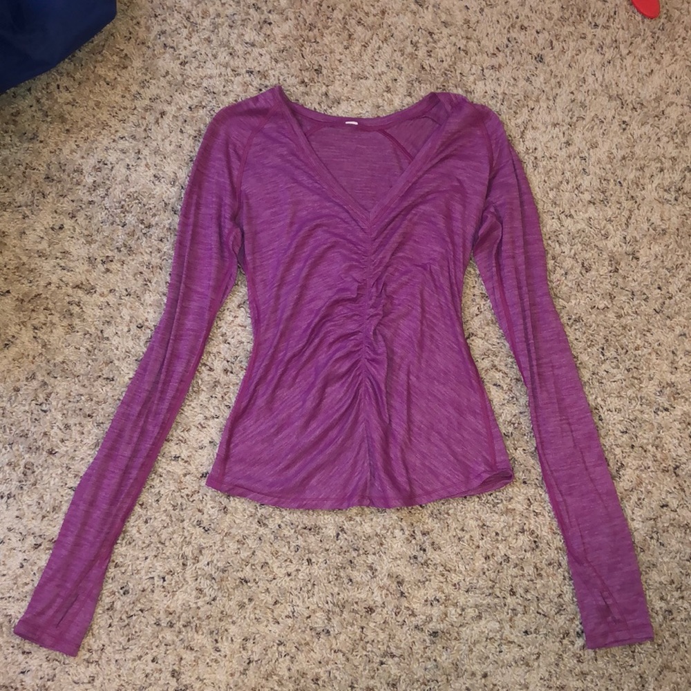 Long sleeve lulu-lemon size 2
